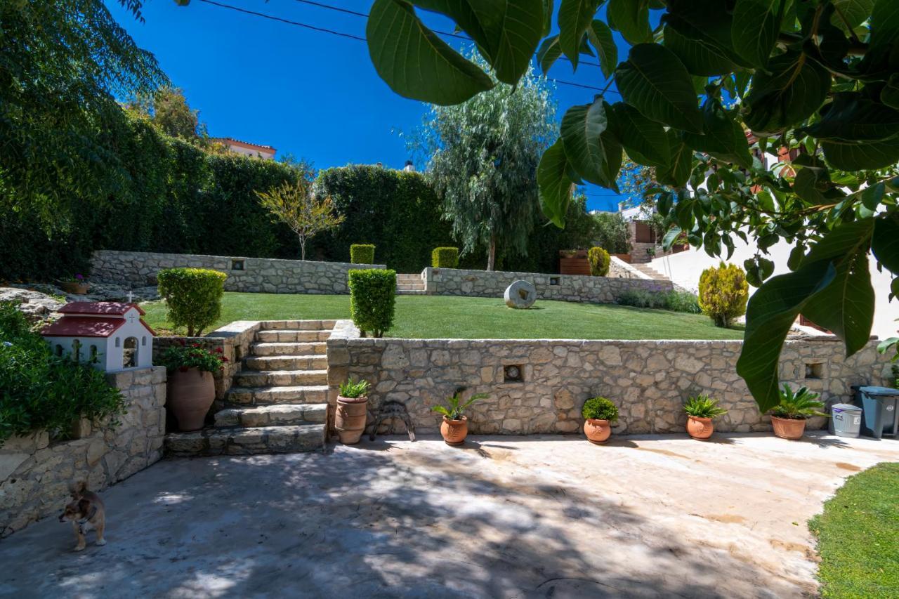 Alia Stone Villa-Ideal For Families-Heated Pool Nohia 外观 照片