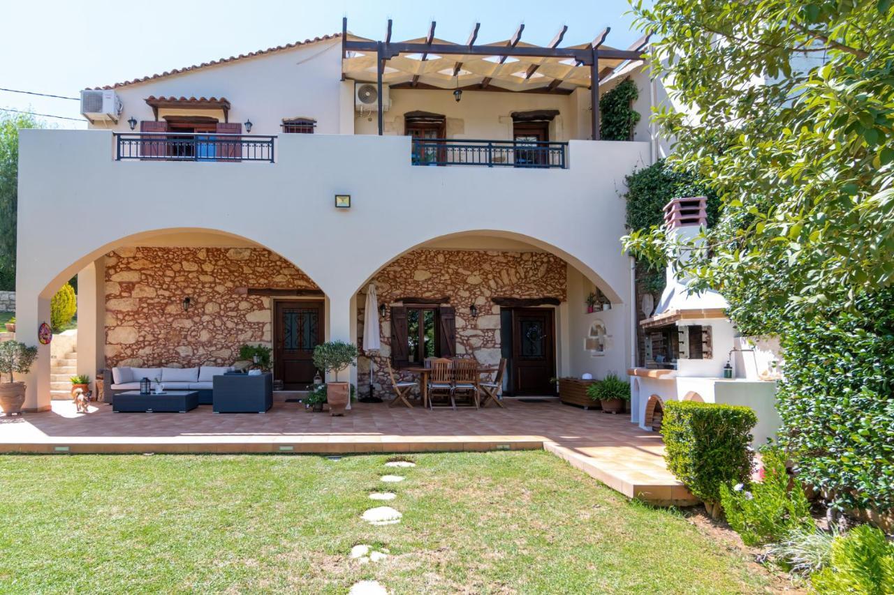 Alia Stone Villa-Ideal For Families-Heated Pool Nohia 外观 照片