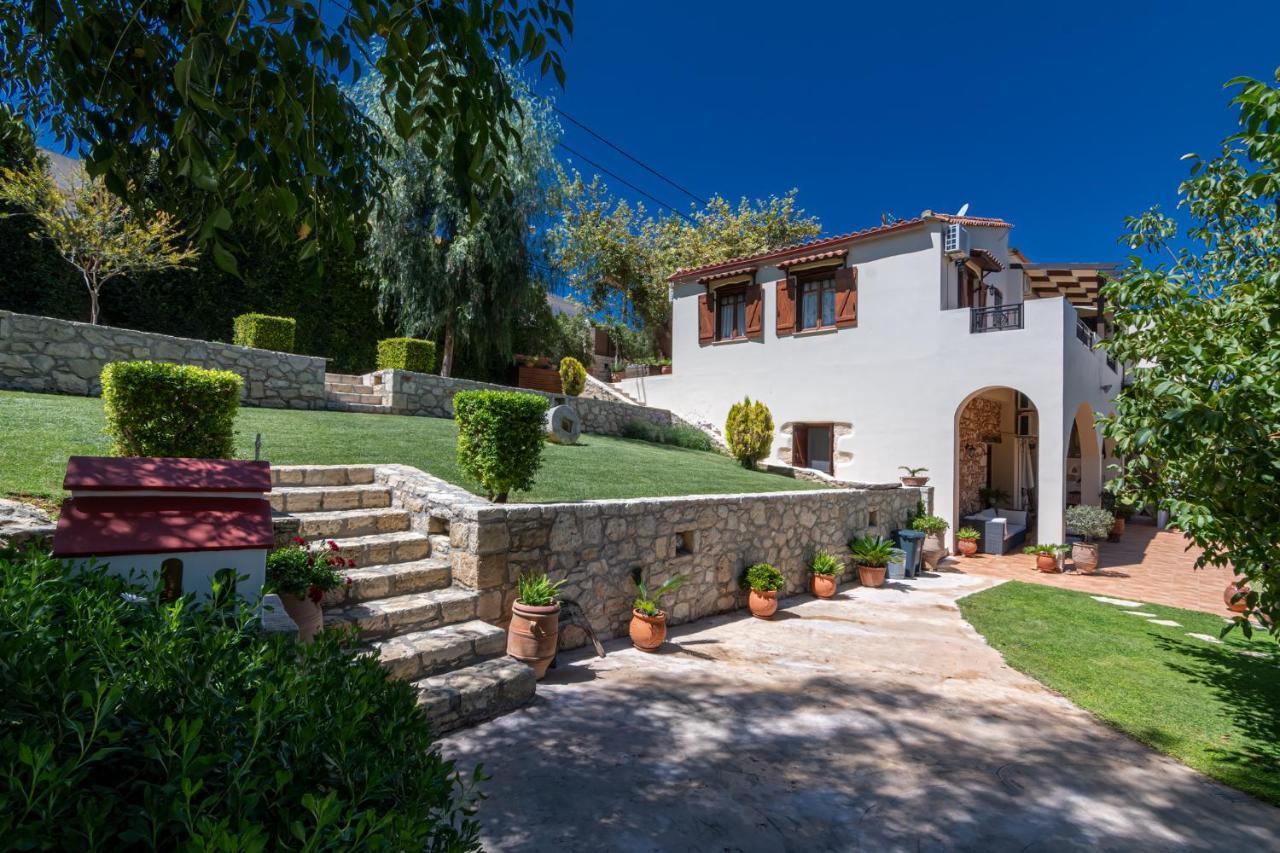 Alia Stone Villa-Ideal For Families-Heated Pool Nohia 外观 照片