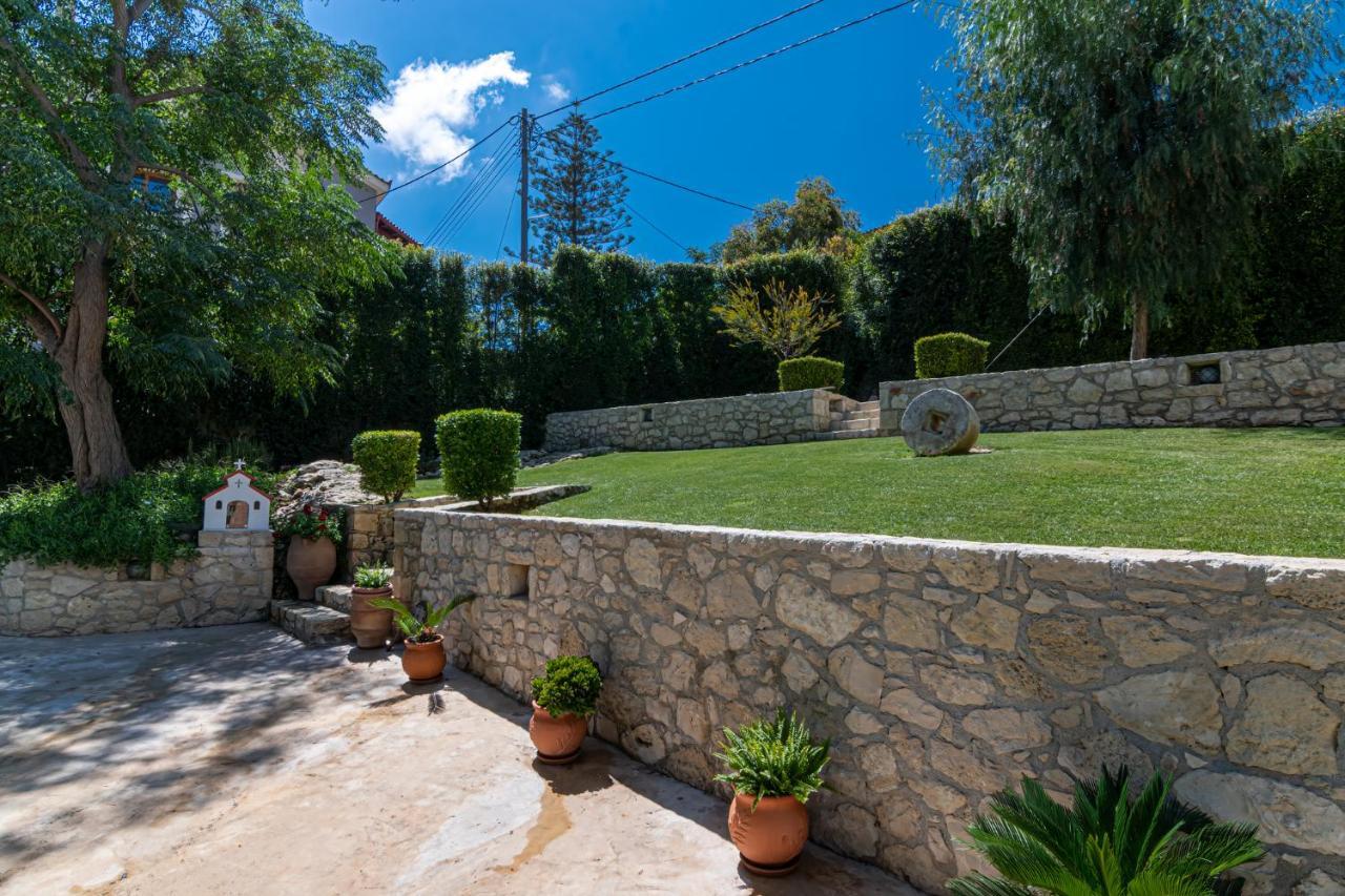 Alia Stone Villa-Ideal For Families-Heated Pool Nohia 外观 照片