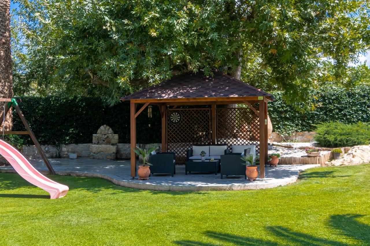 Alia Stone Villa-Ideal For Families-Heated Pool Nohia 外观 照片