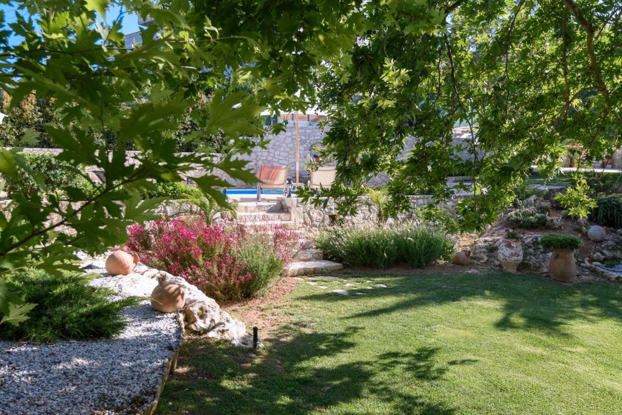 Alia Stone Villa-Ideal For Families-Heated Pool Nohia 外观 照片