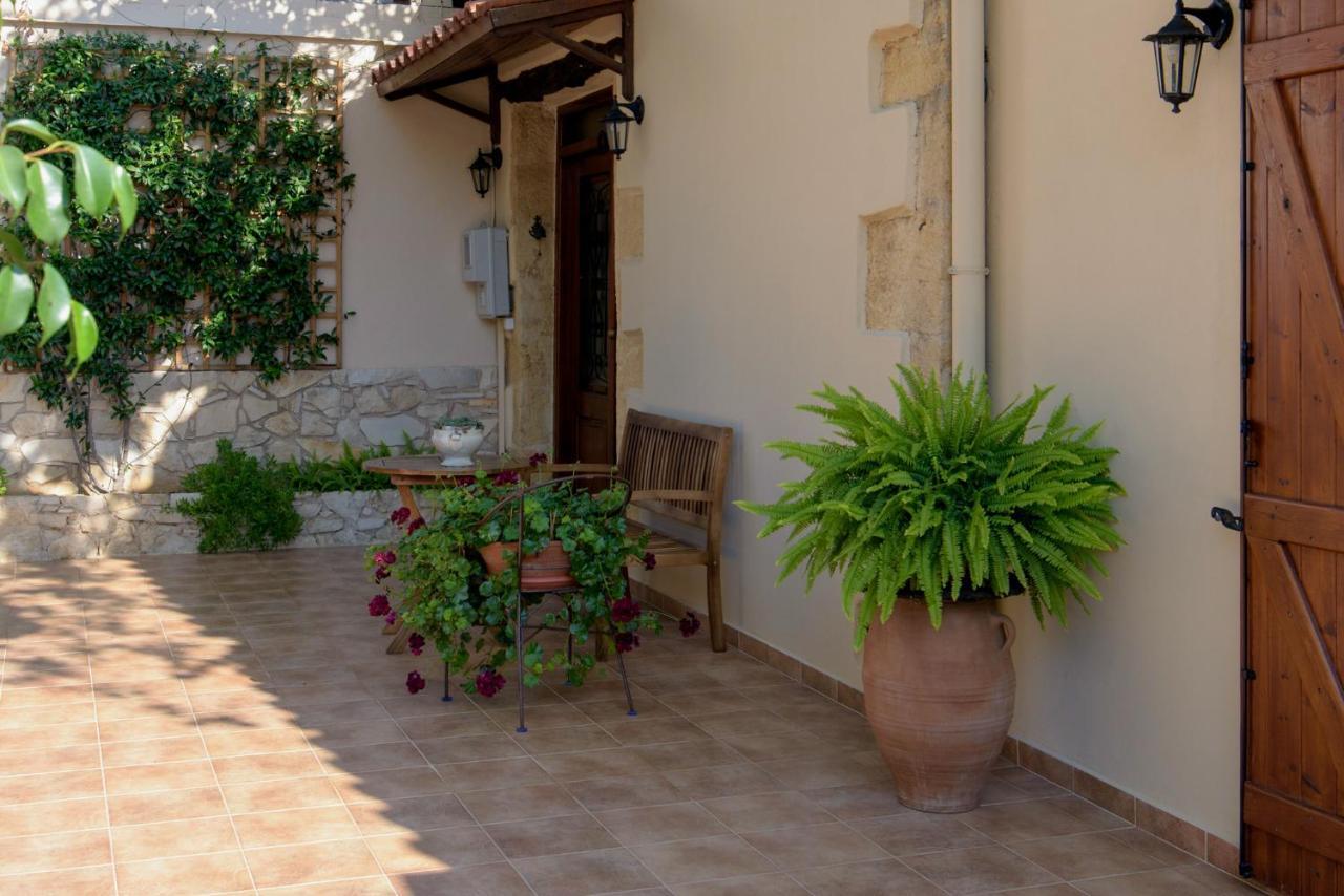 Alia Stone Villa-Ideal For Families-Heated Pool Nohia 外观 照片
